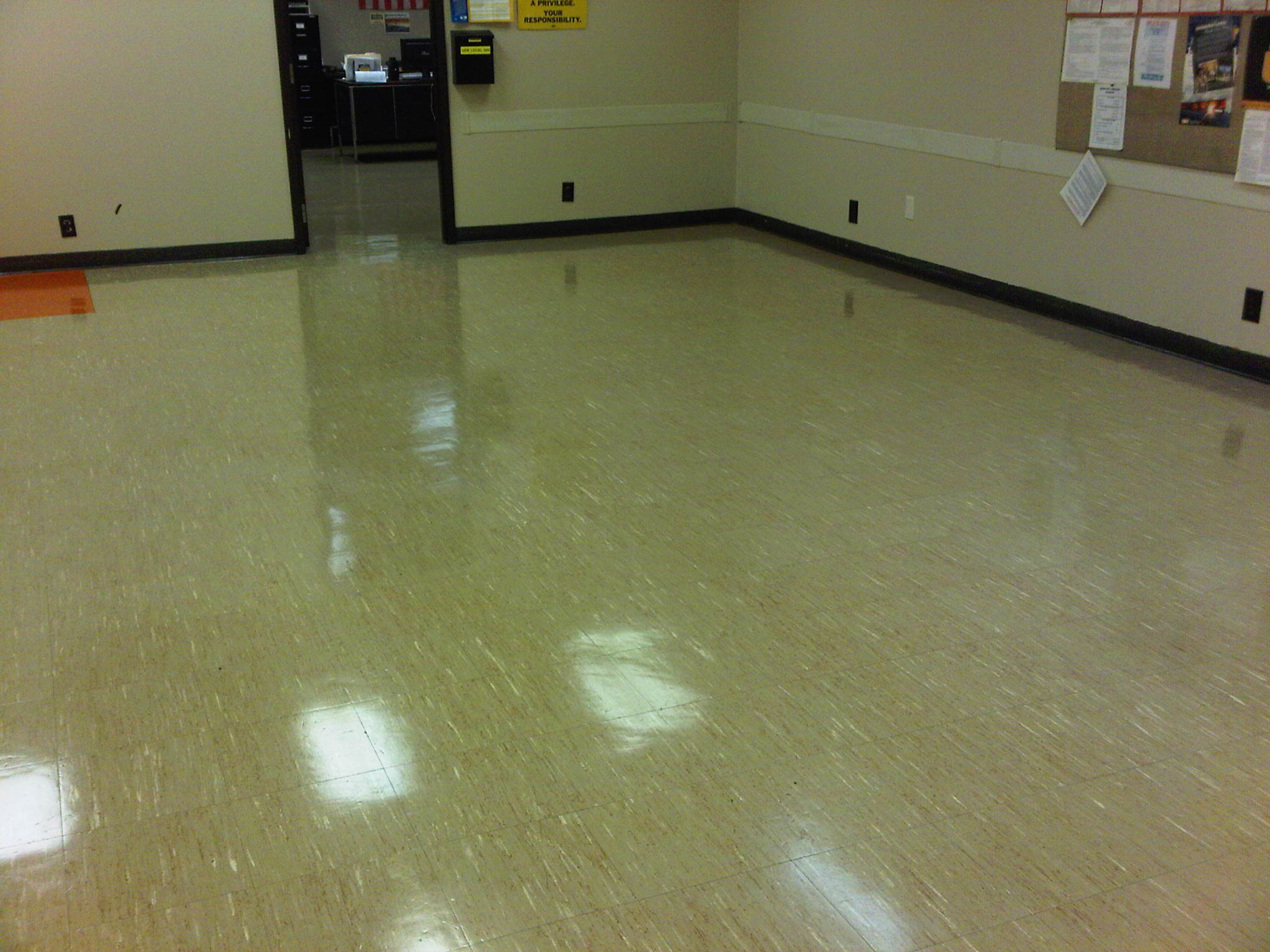 Commercial Floors Strip And Wax Job, How To Wax New Vct Tile Floor